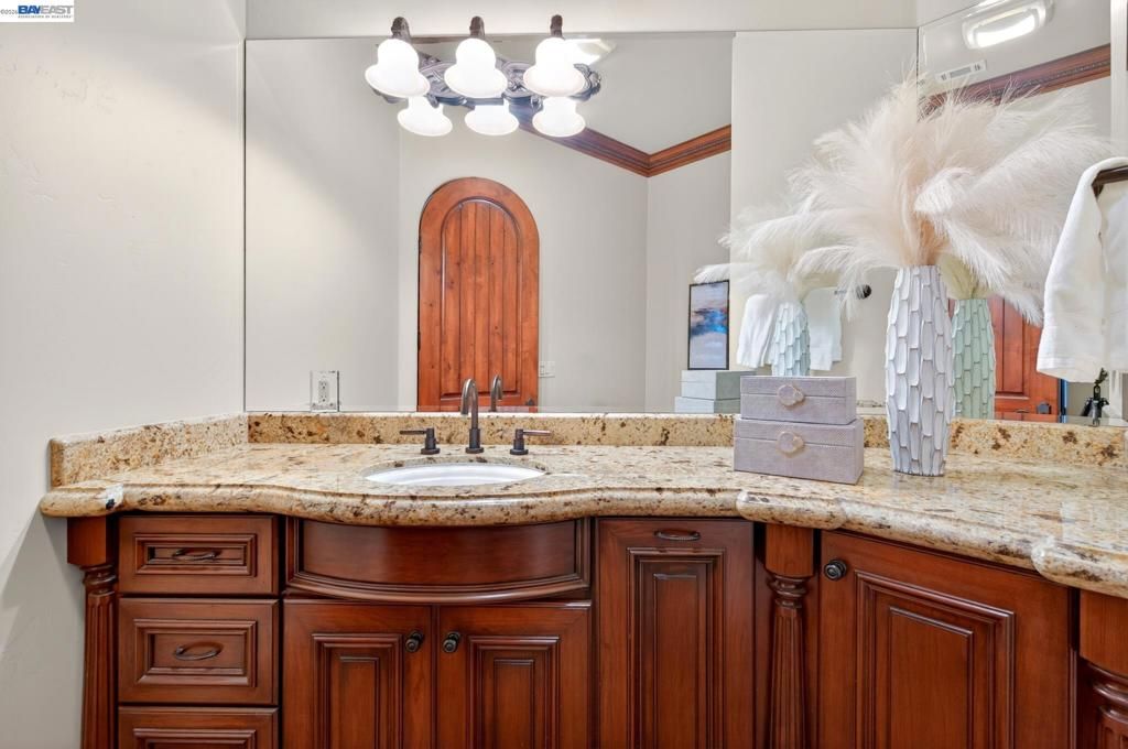 Image 68 of property listing at 2751 Crellin RD, Pleasanton, CA 94566