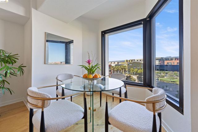 6363 Christie Ave 525, Emeryville, CA 94608