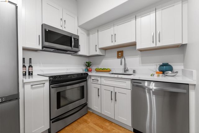 6363 Christie Ave 525, Emeryville, CA 94608