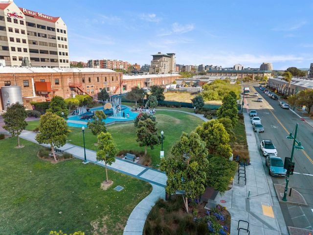 6363 Christie Ave 525, Emeryville, CA 94608