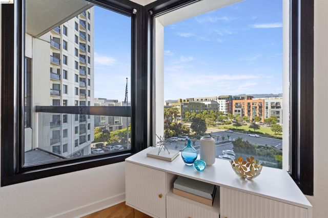 6363 Christie Ave 525, Emeryville, CA 94608