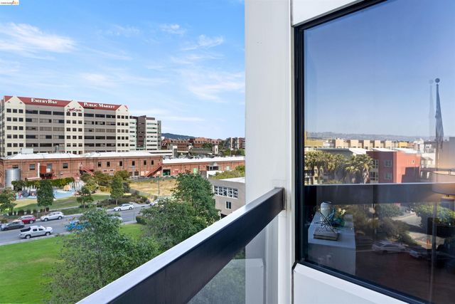 6363 Christie Ave 525, Emeryville, CA 94608