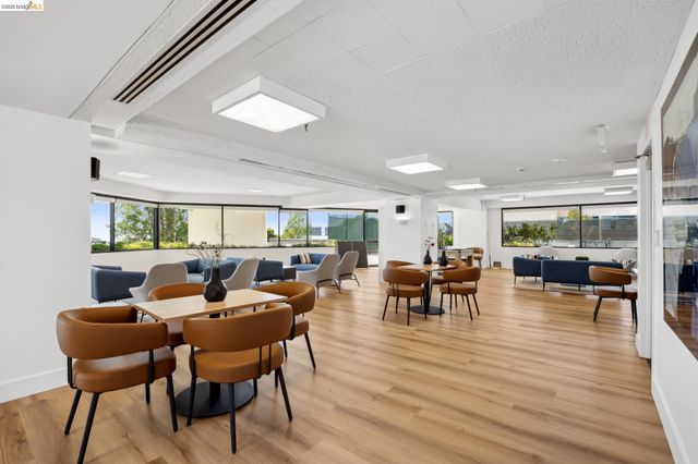 6363 Christie Ave 525, Emeryville, CA 94608