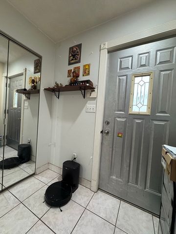 47 Shawmut St, Revere, MA 02151