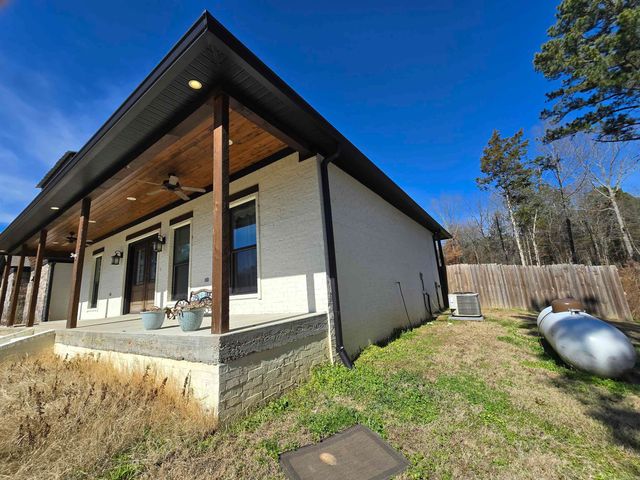 1030 Cadron Settlement Lane, Conway, AR 72034