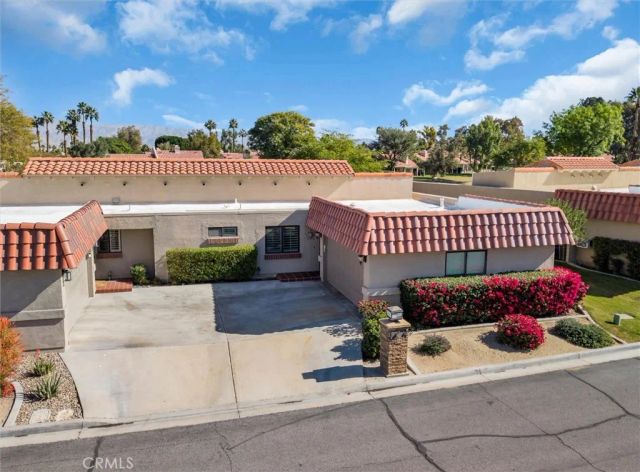 41588 Jupiter Hills Court, Palm Desert, CA 92211