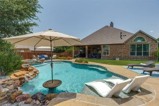5731 Chateau Drive, Sachse, TX 75048