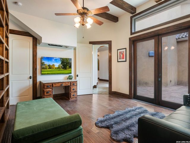 45 Champions Run, San Antonio, TX 78258