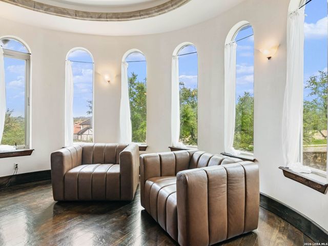 45 Champions Run, San Antonio, TX 78258