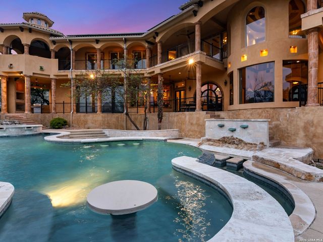 45 Champions Run, San Antonio, TX 78258