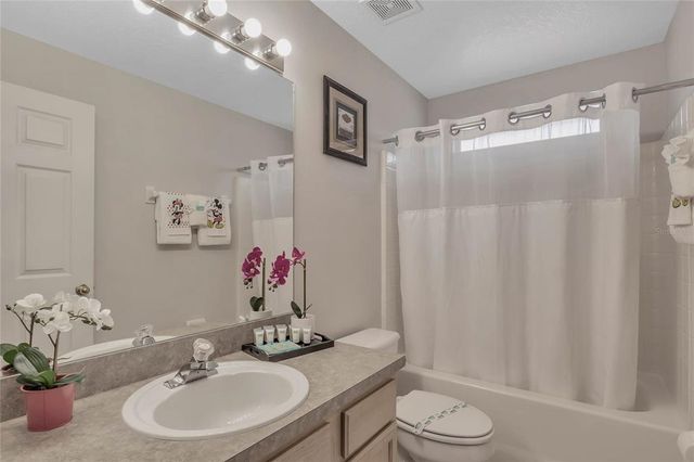 8471 SECRET KEY COVE, Kissimmee, FL 34747