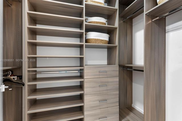 17550 Collins Ave 802, Sunny Isles Beach, FL 33160