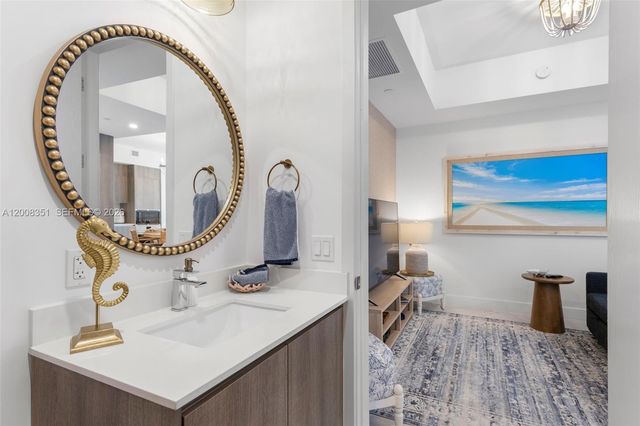 17550 Collins Ave 802, Sunny Isles Beach, FL 33160