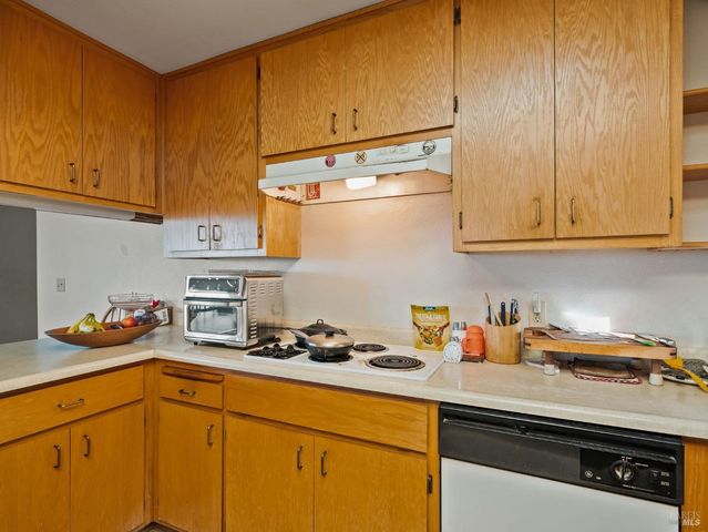 4950 Bartlett Springs Rd, Nice, CA 95464