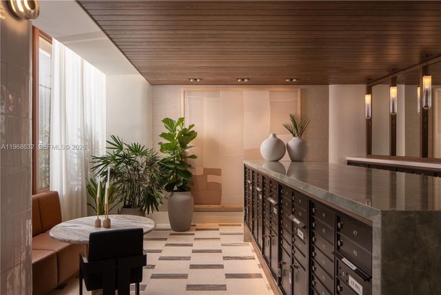 3900 Alton Road 208, Miami Beach, FL 33140