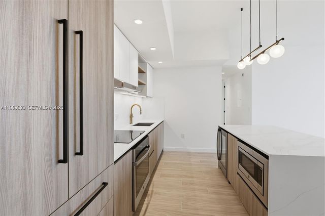 3900 Alton Road 208, Miami Beach, FL 33140