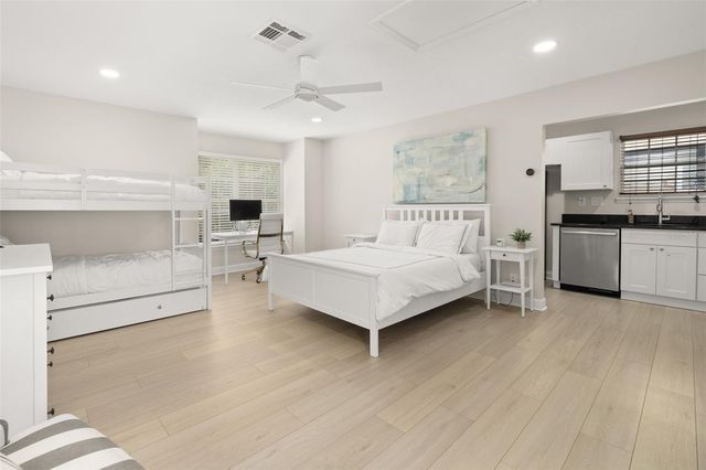 706 MULBERRY AVENUE, Celebration, FL 34747