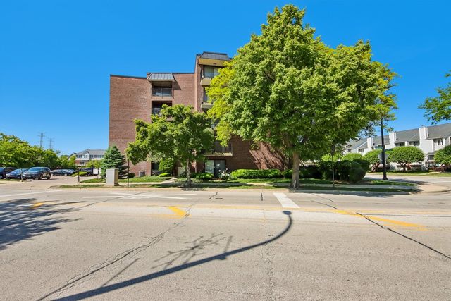 6330 Lincoln Avenue 3C, Morton Grove, IL 60053