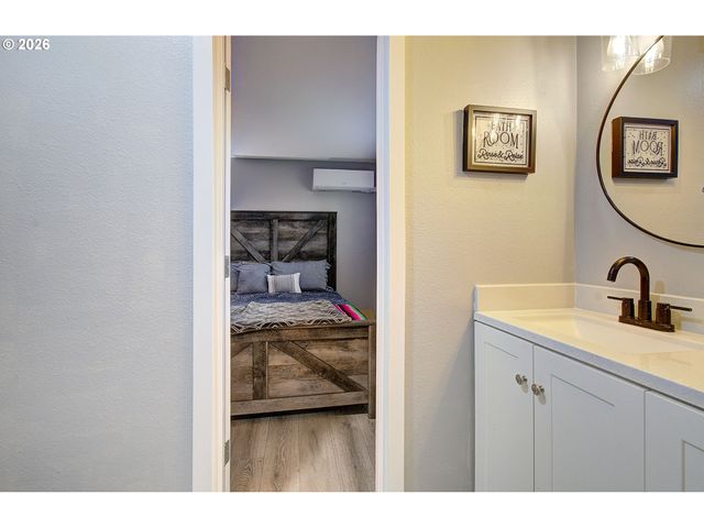 9705 Nw 21ST Ave, Vancouver, WA 98665