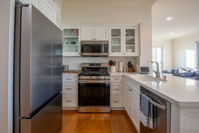 445 Island Ave 605, San Diego, CA 92101