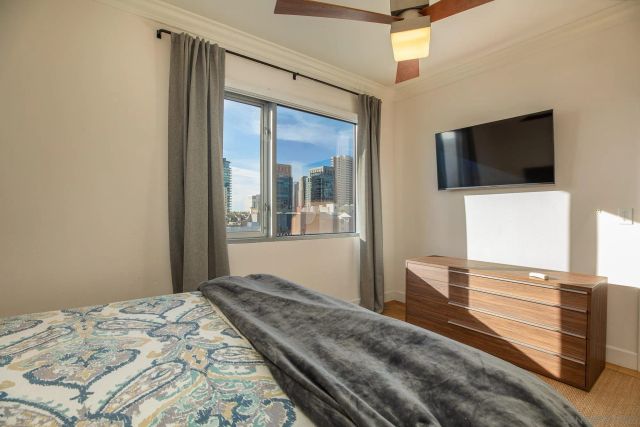 445 Island Ave 605, San Diego, CA 92101