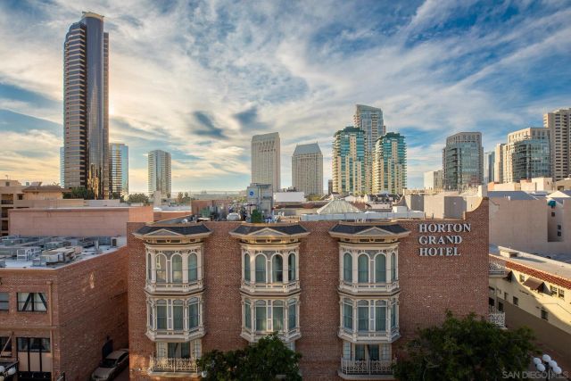 445 Island Ave 605, San Diego, CA 92101