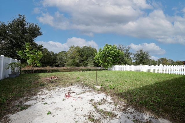 1864 GREEN DRAGON DRIVE, St Cloud, FL 34771