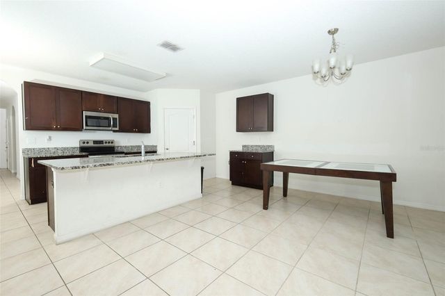 1864 GREEN DRAGON DRIVE, St Cloud, FL 34771