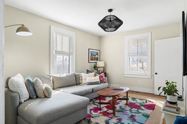 317 N MADISON ST, Staunton, VA 24401