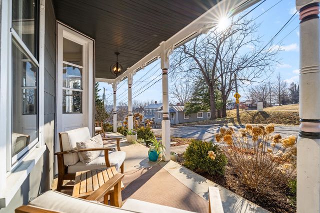 317 N MADISON ST, Staunton, VA 24401