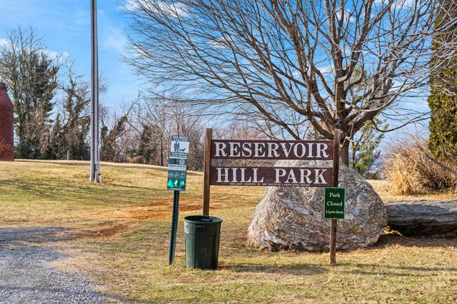 317 N MADISON ST, Staunton, VA 24401