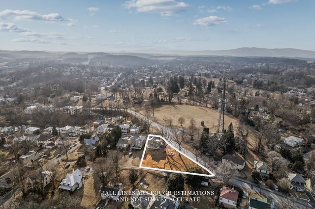 317 N MADISON ST, Staunton, VA 24401