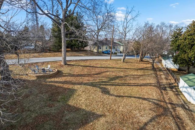 317 N MADISON ST, Staunton, VA 24401