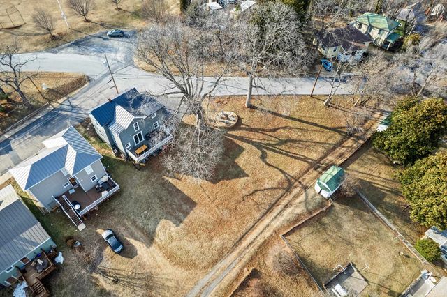 317 N MADISON ST, Staunton, VA 24401