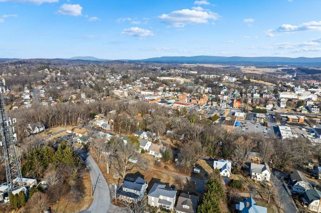 317 N MADISON ST, Staunton, VA 24401