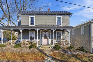 317 N MADISON ST, Staunton, VA 24401