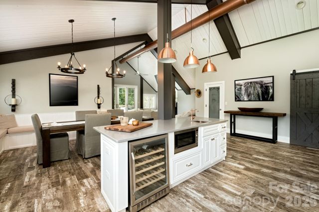 20 Waterford Lakes Drive, Fletcher, NC 28732