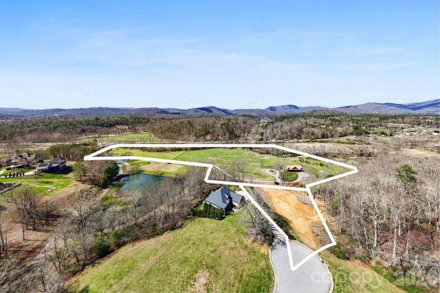 20 Waterford Lakes Drive, Fletcher, NC 28732