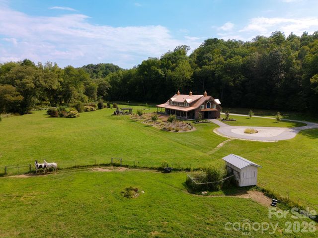 20 Waterford Lakes Drive, Fletcher, NC 28732