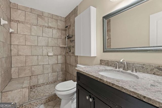 707 Garden Walk Drive 707, Stone Mountain, GA 30083