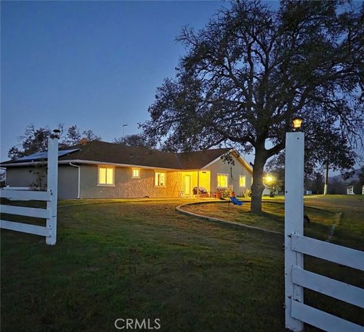 31602 Tumbleweed, Squaw Valley, CA 93675