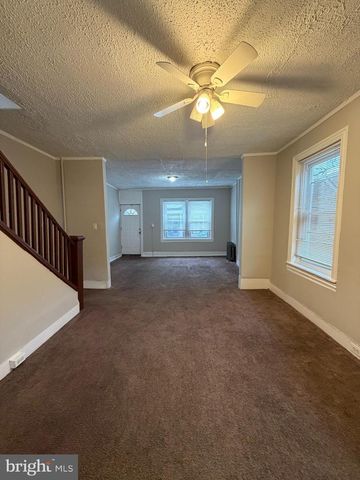 217 E CHESTNUT ST, Norristown, PA 19401