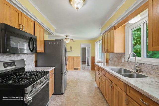 6499 Bristol Road, Swartz Creek, MI 48473