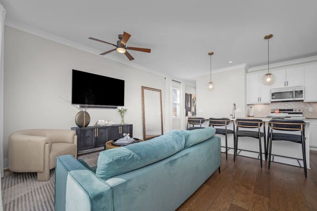 816 E Vine St, Murfreesboro, TN 37130