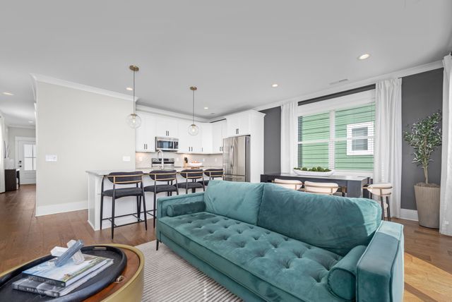 816 E Vine St, Murfreesboro, TN 37130