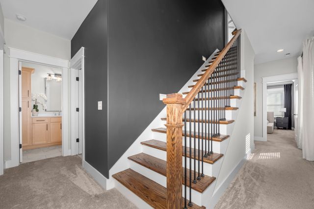 816 E Vine St, Murfreesboro, TN 37130