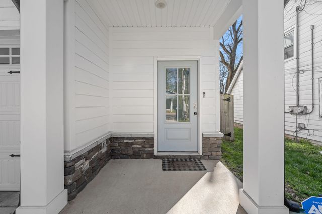 816 E Vine St, Murfreesboro, TN 37130