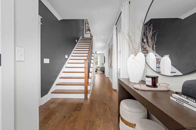 816 E Vine St, Murfreesboro, TN 37130