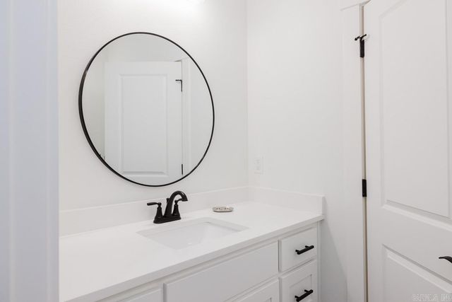 13024 Avilla Hills Cove, Alexander, AR 72002