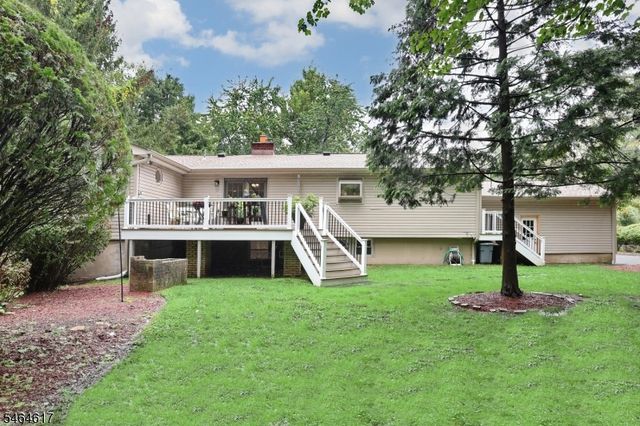 331 Forest Glen Ave, Franklin Lakes Boro, NJ 07417